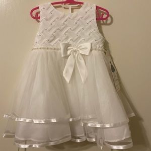 White satin formal size 2 girls dress